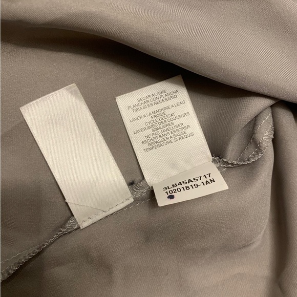 Jones New York | Signature Petite Long Sleeve Tan Beige Button Down Dress - Picture 9 of 9